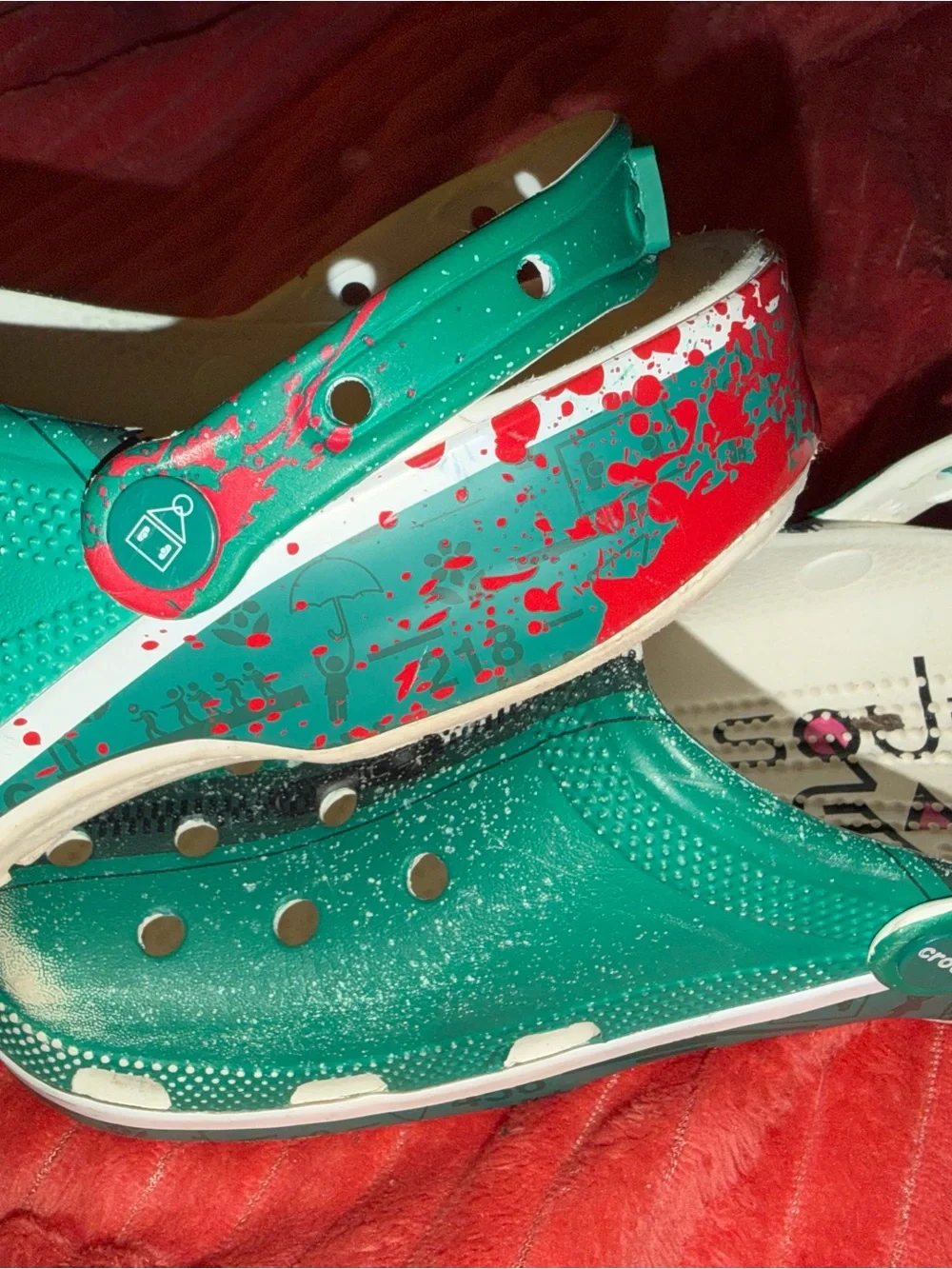 Crocs x Squid Game Classic Clogs Green Size Men’s 9 / Women’s 11 EU 43-44